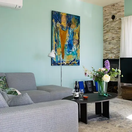 Apart-hotel Boutique Guesthouse-moncarapacho 4*