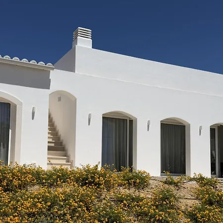 Apartmanhotel Boutique Guesthouse-moncarapacho 4*