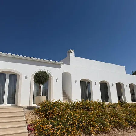 Apart-hotel Boutique Guesthouse-moncarapacho 4*