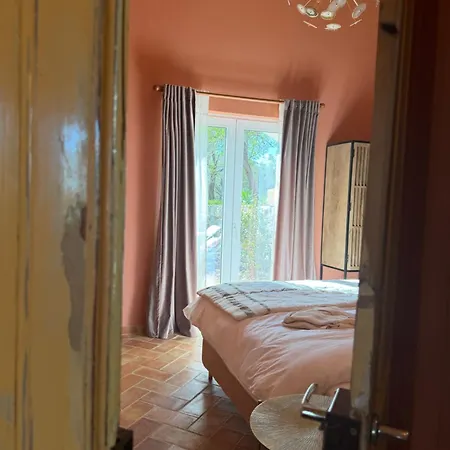 Aparthotel Boutique Guesthouse-moncarapacho Moncarapacho