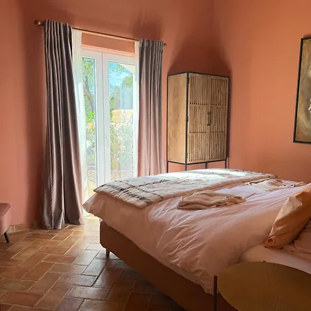 Apartahotel Boutique Guesthouse-moncarapacho